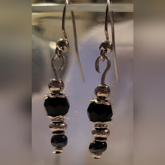 Beaded Earrings - Picture 4 of 4